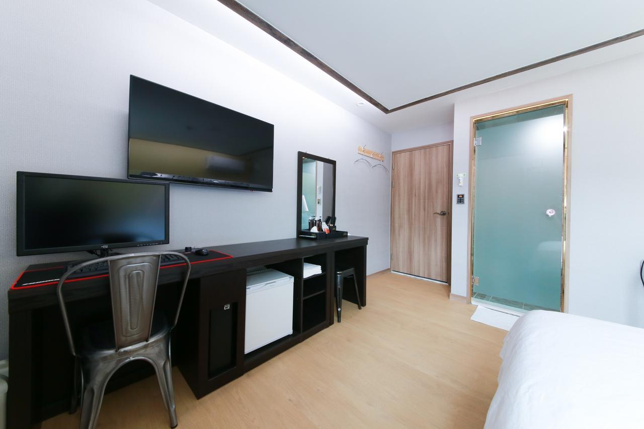 Noble Hotel Incheon Exterior foto